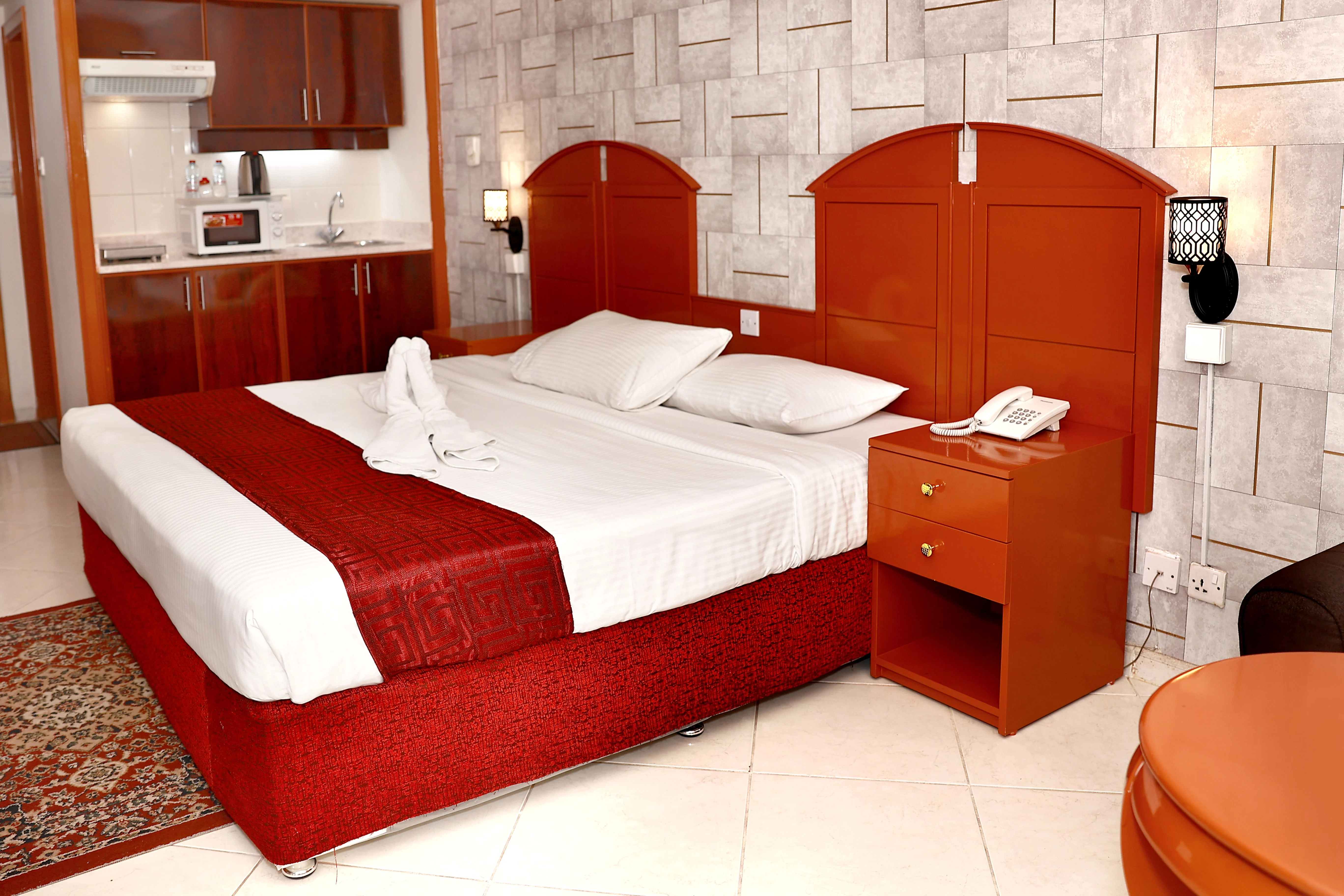 Studio Apartment